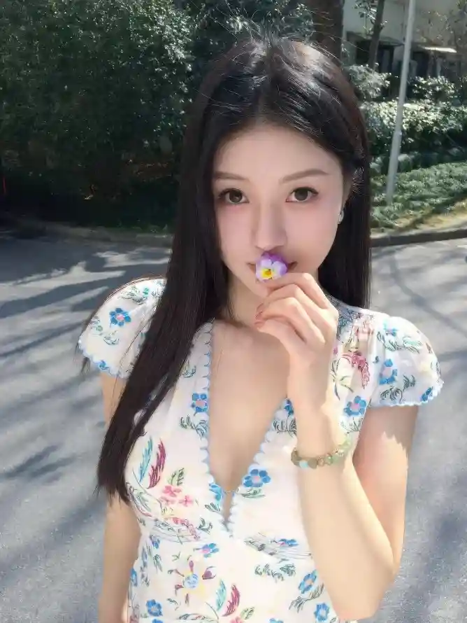被窝电影网午夜伦电影_亚洲国产精品无码久久青草_精品深夜寂寞黄网站