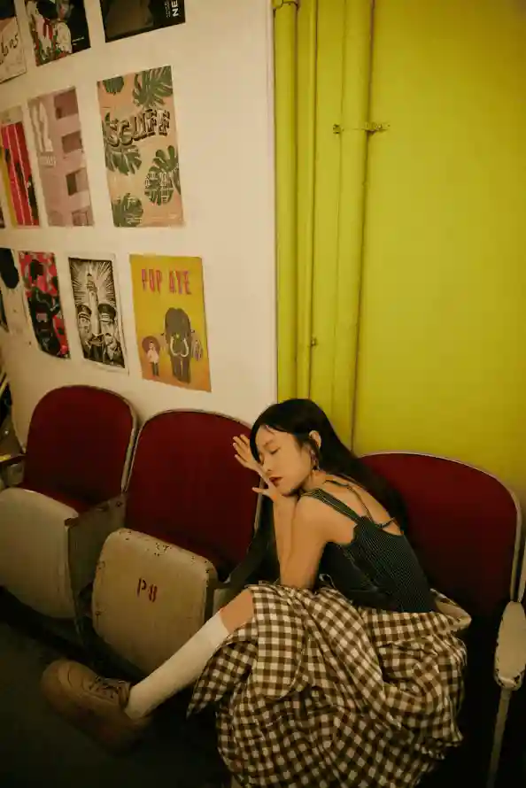 被窝电影网午夜伦电影_亚洲国产精品无码久久青草_精品深夜寂寞黄网站