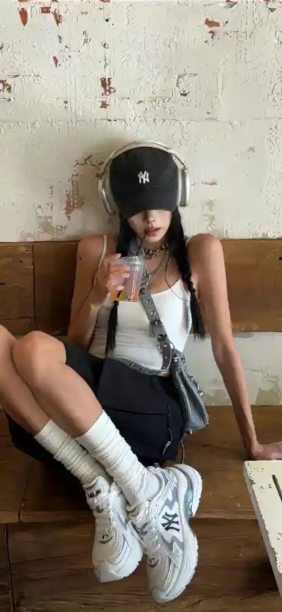 被窝电影网午夜伦电影_亚洲国产精品无码久久青草_精品深夜寂寞黄网站